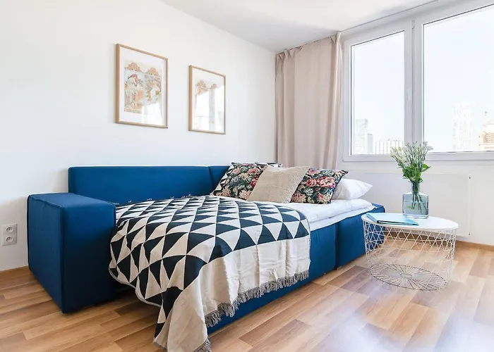 Aesthetic Located In Centre With Balcony By Renters Lejlighed *